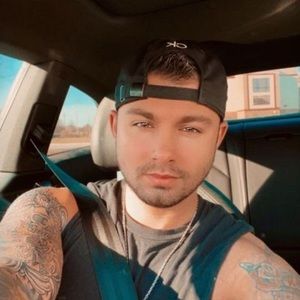 Meet your Posher, Corey